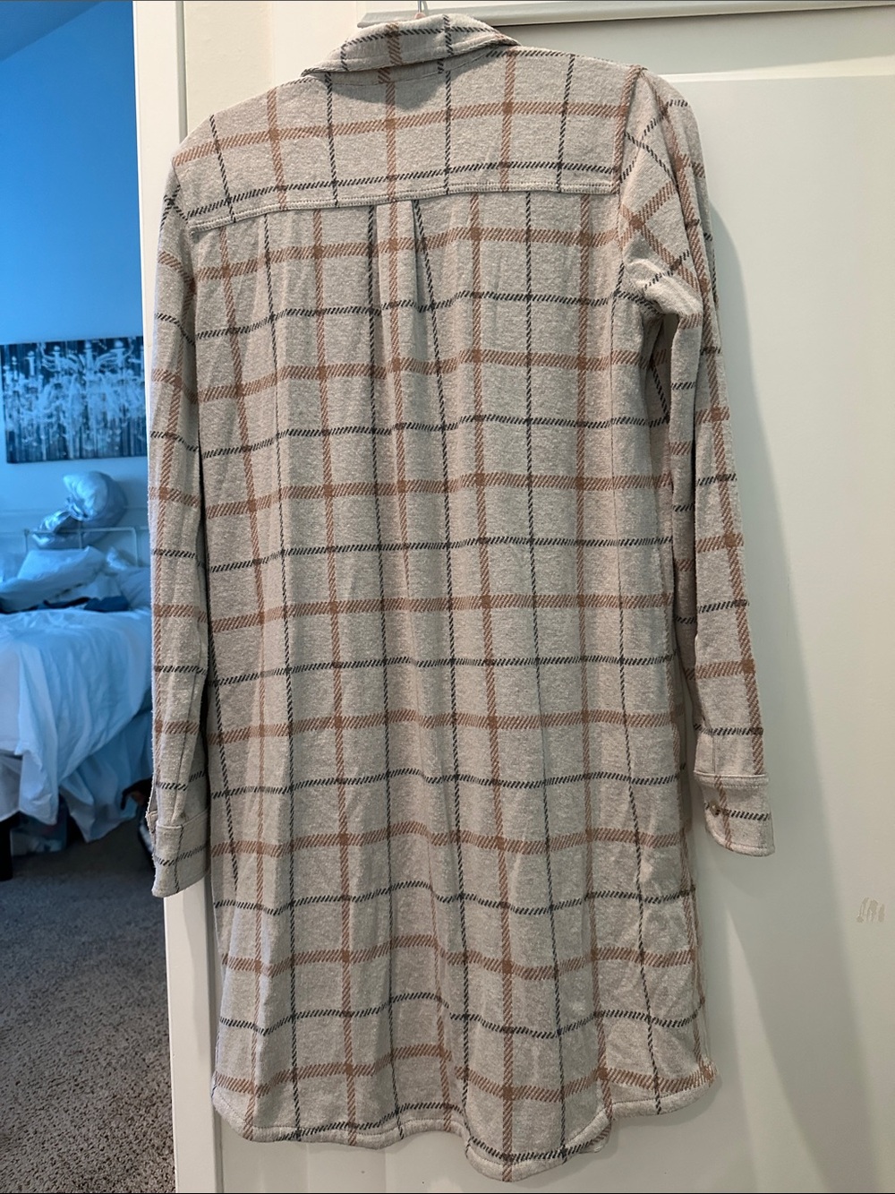 Faherty Legend Sweater Dress in Cream / Grey/Tan windowpane- worn once - Medium - Picture 9 of 11